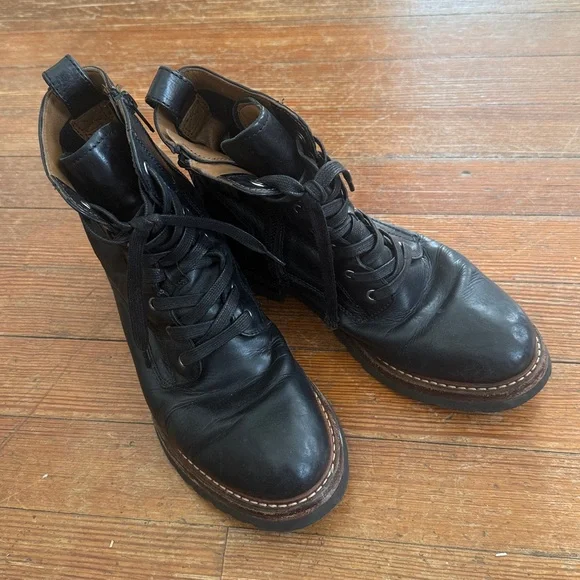 Frye Women's Ella Moto Lace-Up black leather boots 8 - Picture 2 of 7
